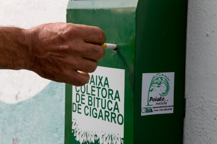 Projeto na CMOC transforma bituca de cigarro em papel