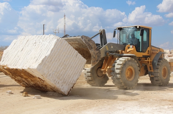 Projetos criam soluções para reaproveitamento dos resíduos de mármore Bege Bahia 