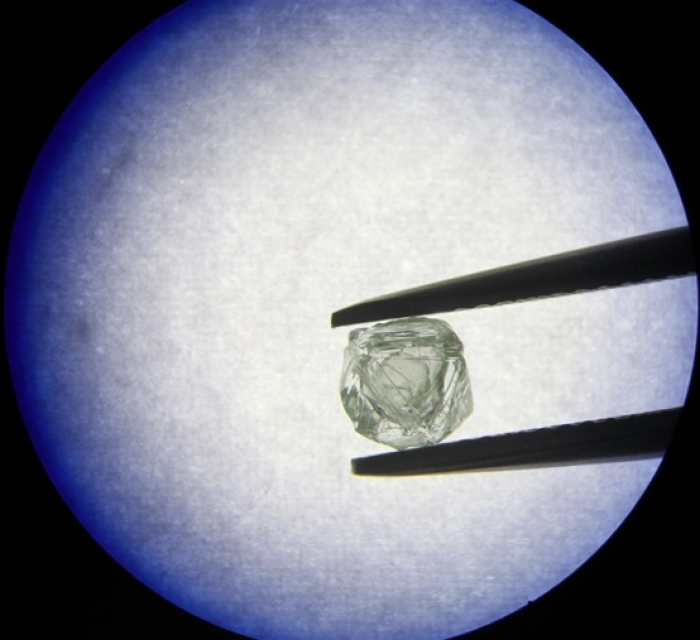Diamante Matrioska: Alrosa descobre pedra única, contendo outra em seu núcleo