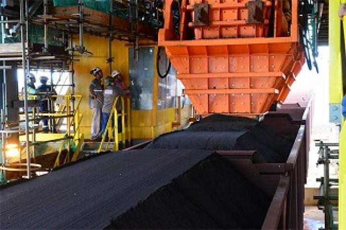 Vale faz testes de carregamento nos silos de S11D