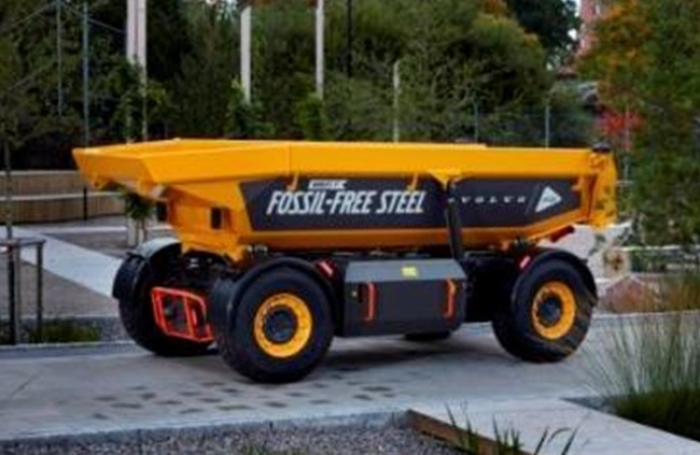 Volvo desenvolve  transportador de carga para uso em mineração com aço livre de combustíveis fósseis