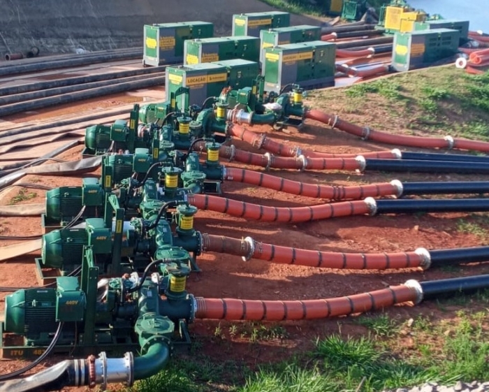 Soluções em bombeamento controlam nível de barragem em Itabira (MG)