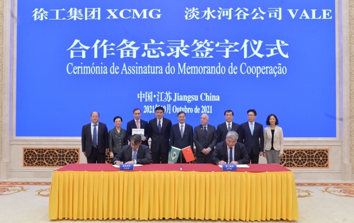 Vale e XCMG assinam Memorando de Entendimento para potencial fornecimento de equipamentos, incluindo autônomos 