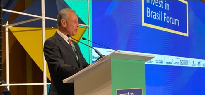 Ministro de Minas e Energia apresenta cenário atual e perspectivas em evento realizado em Dubai