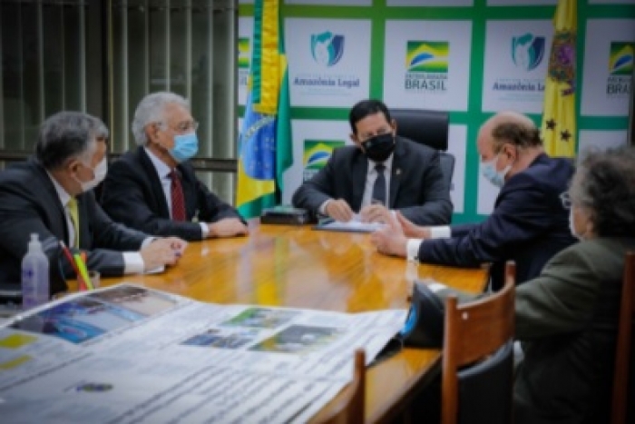 Serviço Geológico realiza encontro para discutir andamento do acordo de cooperação com a Petrobras 