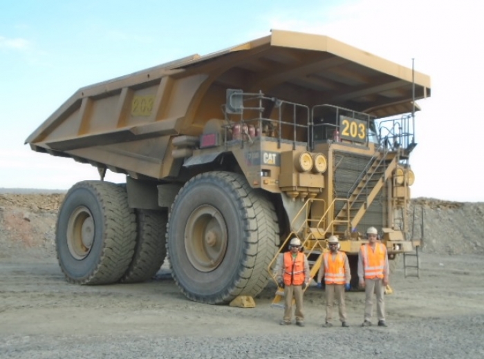 Kinross Brasil é referência na gestão de frota CAT-793