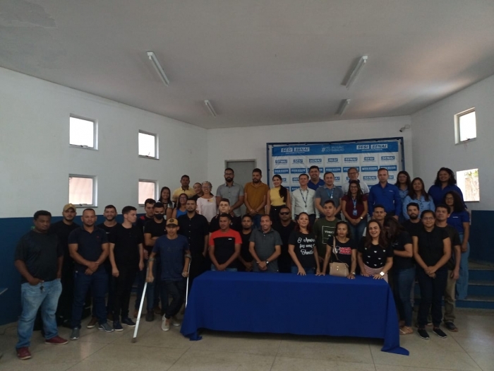 Komatsu e SENAI promovem aula inaugural de programa de capacitação para PCDs