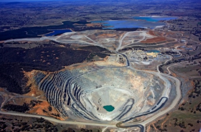 Bombas realizam esgotamento de sump em tempo recorde: 157 milhões de litros em cinco dias