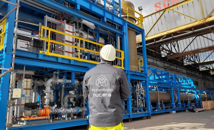 thyssenkrupp nucera fornece eletrolisadores para uma das maiores usinas integradas de aço verde da Europa