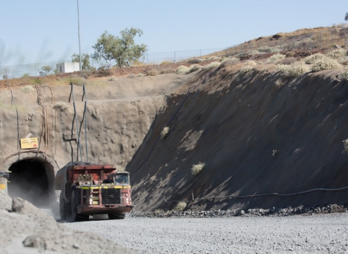 Hexagon implanta na MMG o primeiro Sistema de Alerta ao Operador da Austrália em mina subterrânea