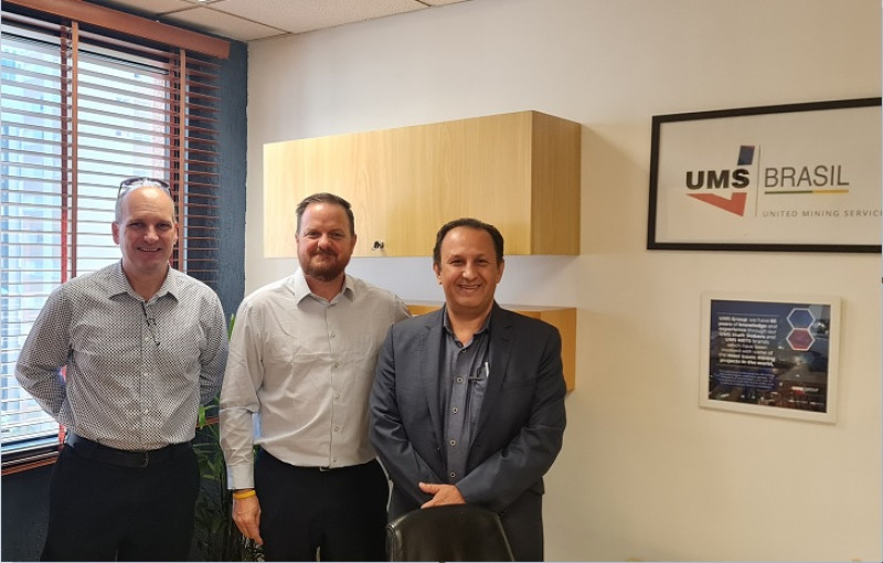 Digby Glover, CEO UMS group; Rob Hull, COO UMS group; e Bruno Paladino, Country Manager Brasil UMS Group  (foto: UMS Group)