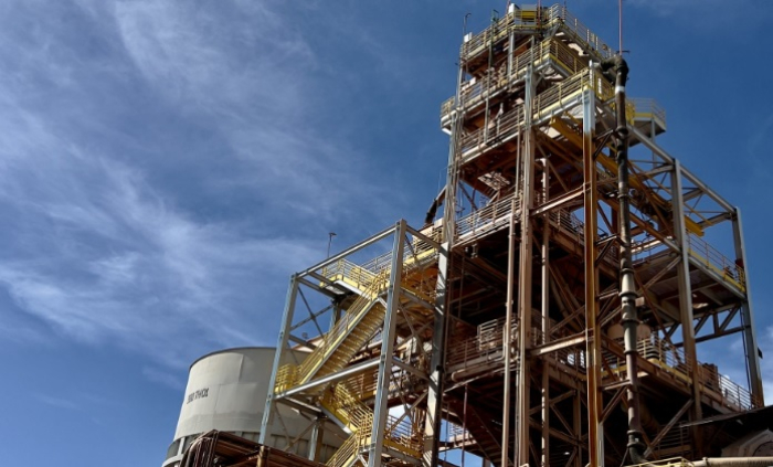 Aura Minerals anuncia aumento de 45% no EBITDA no 1º trimestre de 2024