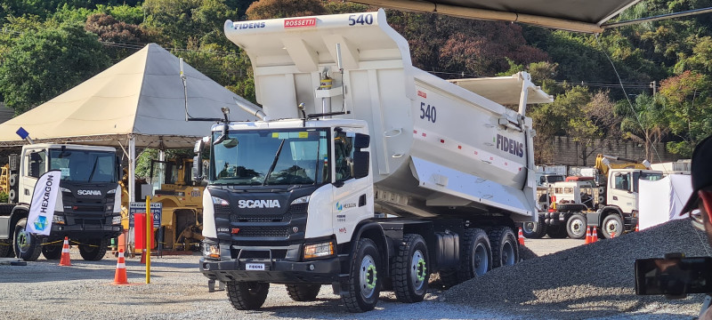 Apresentação do caminhão teleoperado projetado pela Scania, Hexagon e Fidens