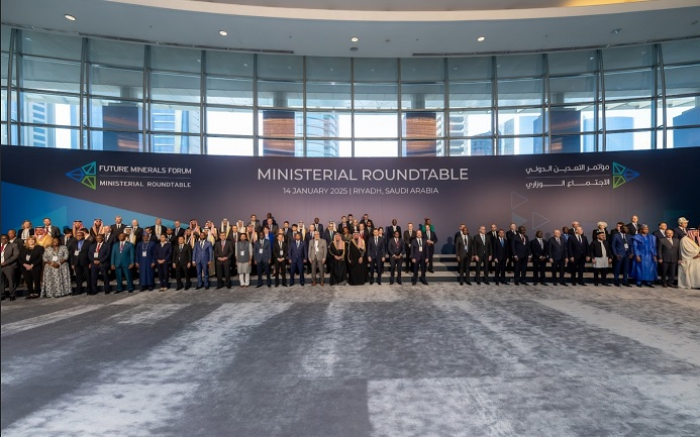 Future Minerals Forum 2025 inicia com 90 países e 16 nações do G20 na mesa-redonda ministerial