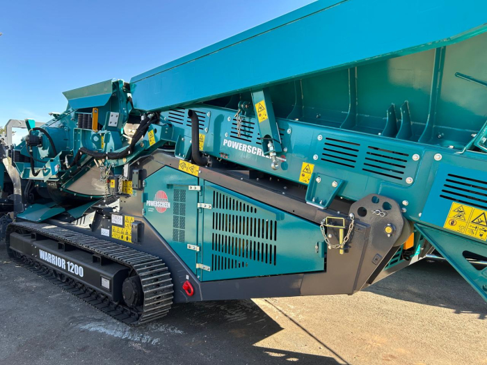 Envimat apresenta o separador de 12 pés compacto Powerscreen Warrior 1200