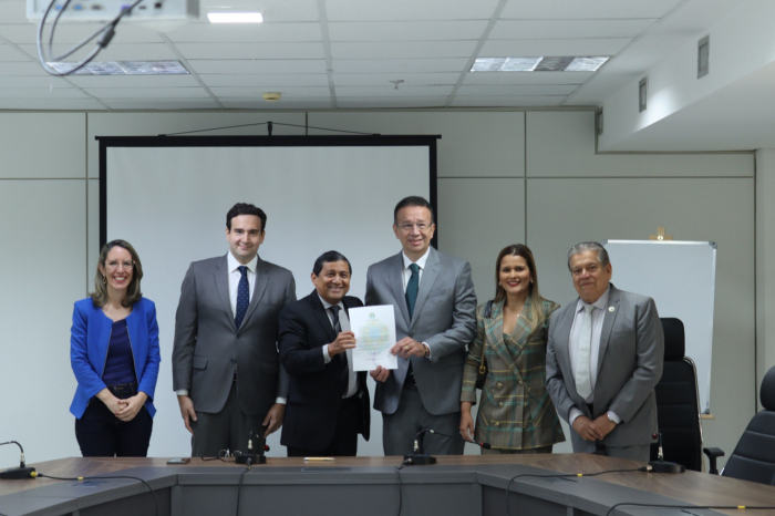 José Fernando Gomes toma posse na diretoria da ANM