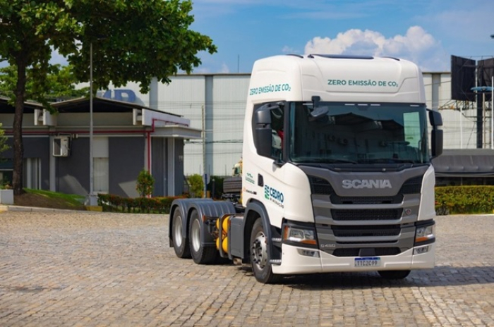 Cedro Mineração e Gás Verde iniciam teste de caminhão movido a GNV para transporte de minério