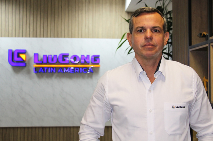 LiuGong reforça alta gestão no Brasil com novos executivos