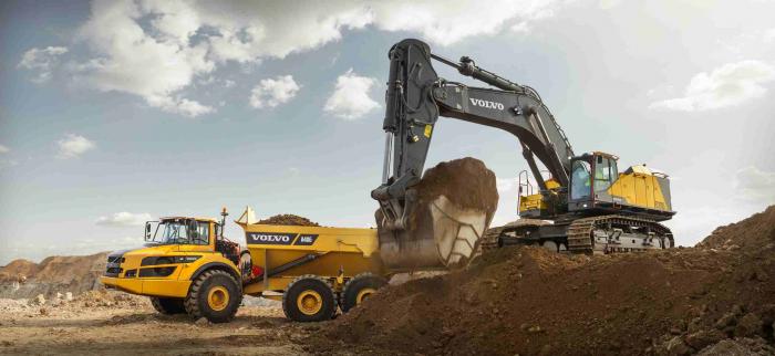 Volvo lança no Brasil a sua maior escavadeira sobre esteiras e outros modelos menores