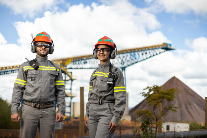 ArcelorMittal inaugura planta de beneficiamento de minério de ferro em Itatiaiuçu (MG)