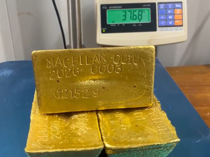 Cabral Gold conclui a primeira fundição de ouro da mina Cuiú Cuiú