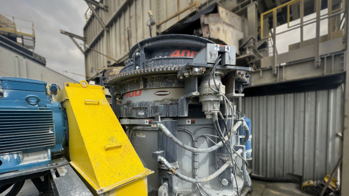 Riuma Mineração amplia produtividade com instalação de britador produzido pela Superior