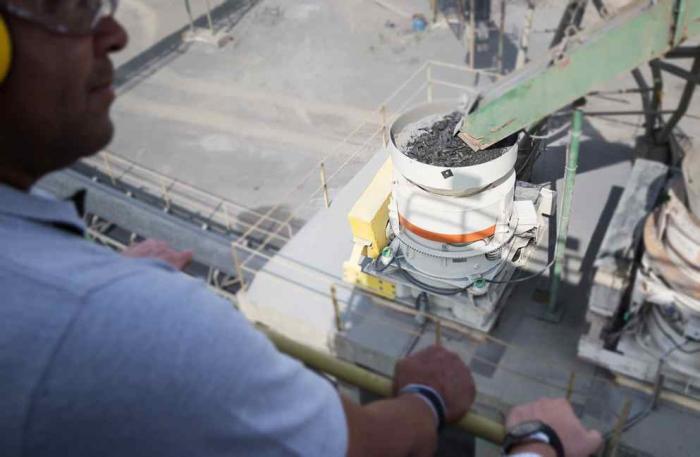 Minermix adota novo britador e aumenta operação da rebritagem em 20%