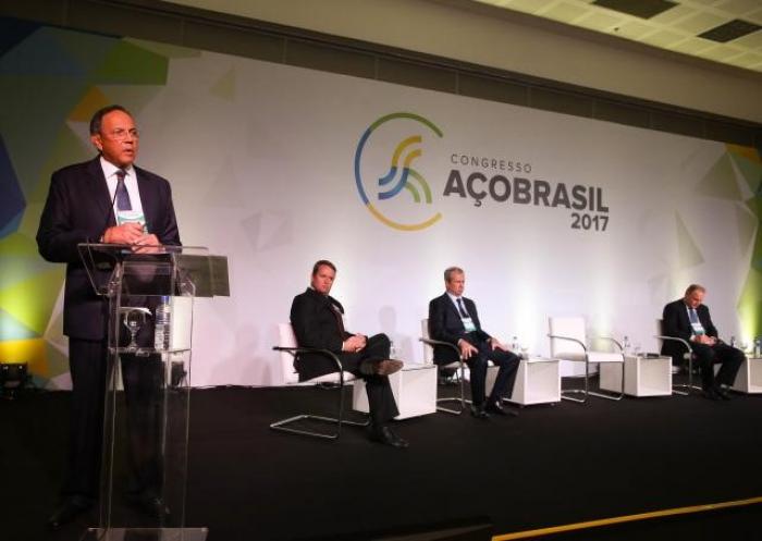 Necessidade de alterar o Reintegra foi tema constante do Congresso Aço Brasil