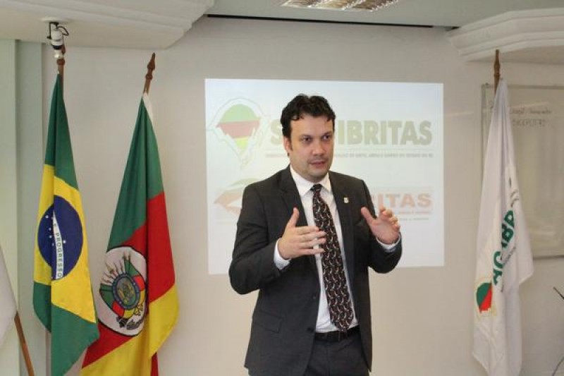 Secretário de Minas e Energia do RS, Artur Lemos (foto: Marcelo Matusiak)
