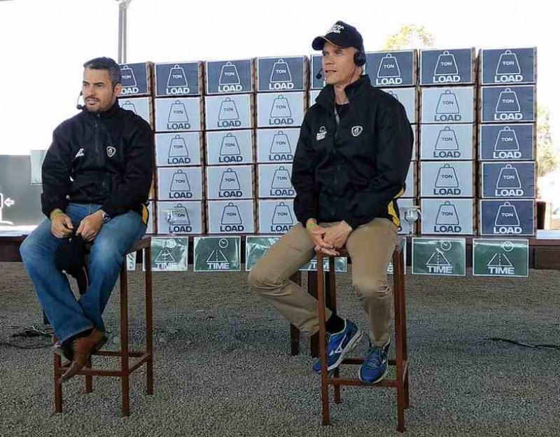 Fabricio Vieira e Björn Winblad, da Scania (foto: CM)