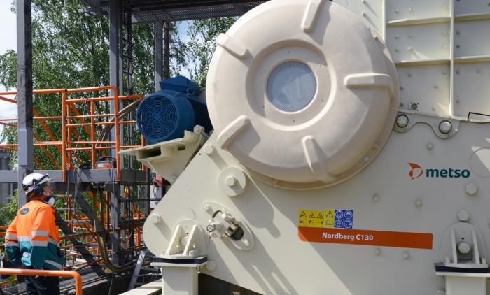 Mineradora sueca Boliden instala novos britadores em quatro dias 